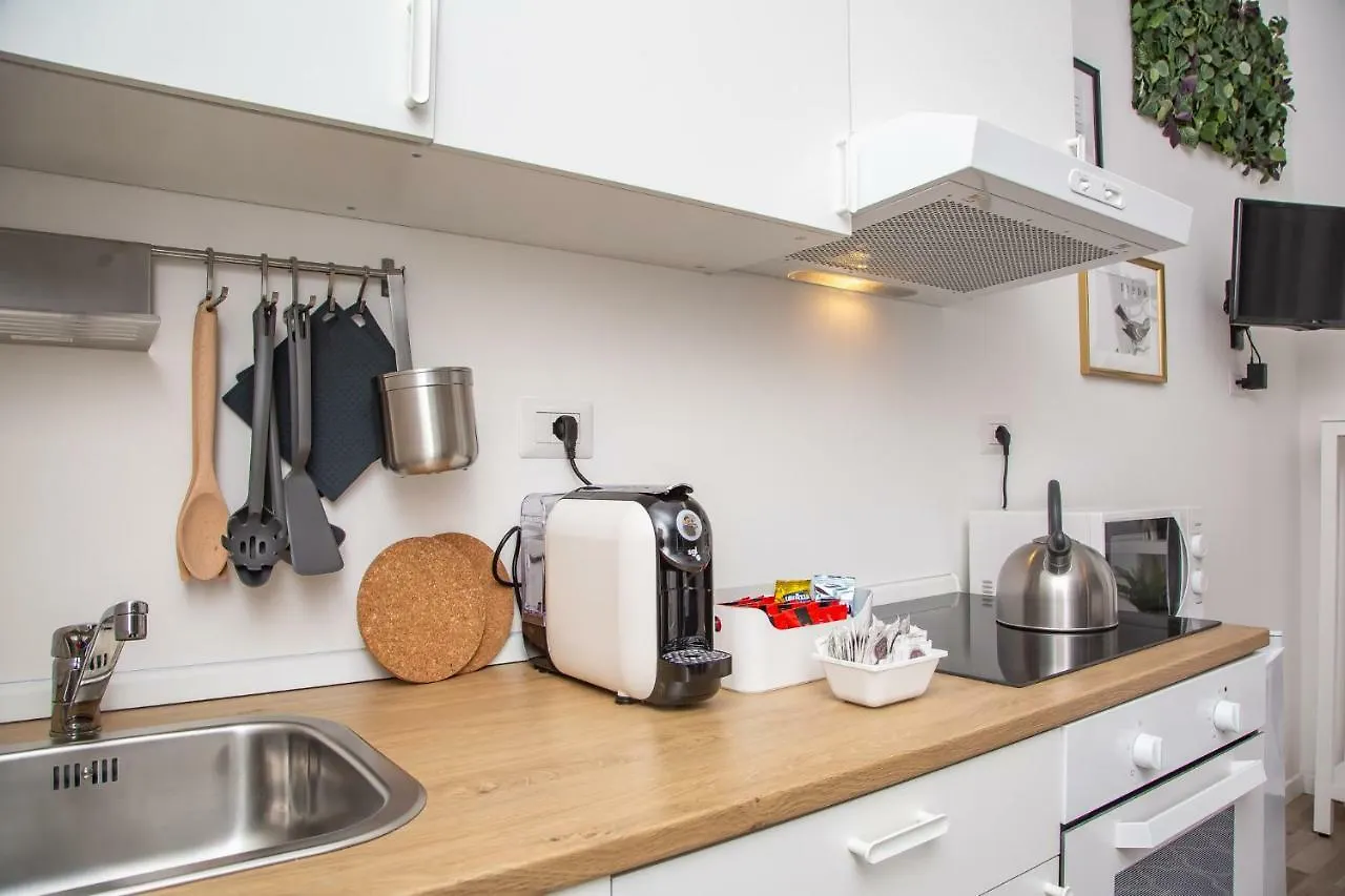 Apartment Paruta 65 Milano 0*,  Italien
