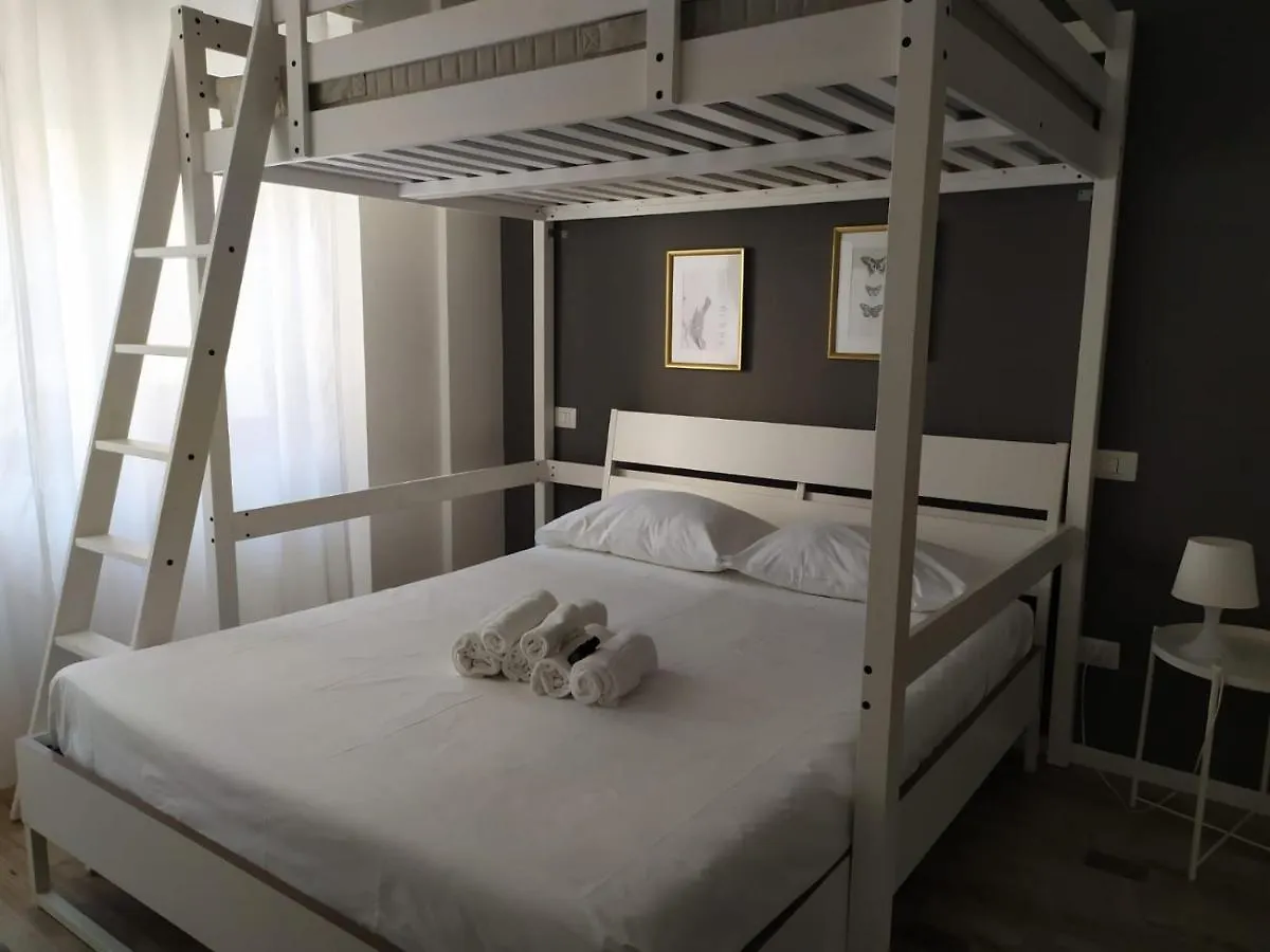 Apartment Paruta 65 Milano