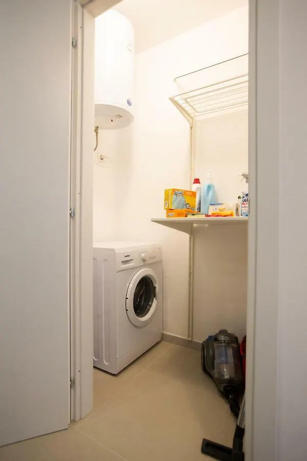 Apartment Paruta 65 Milano