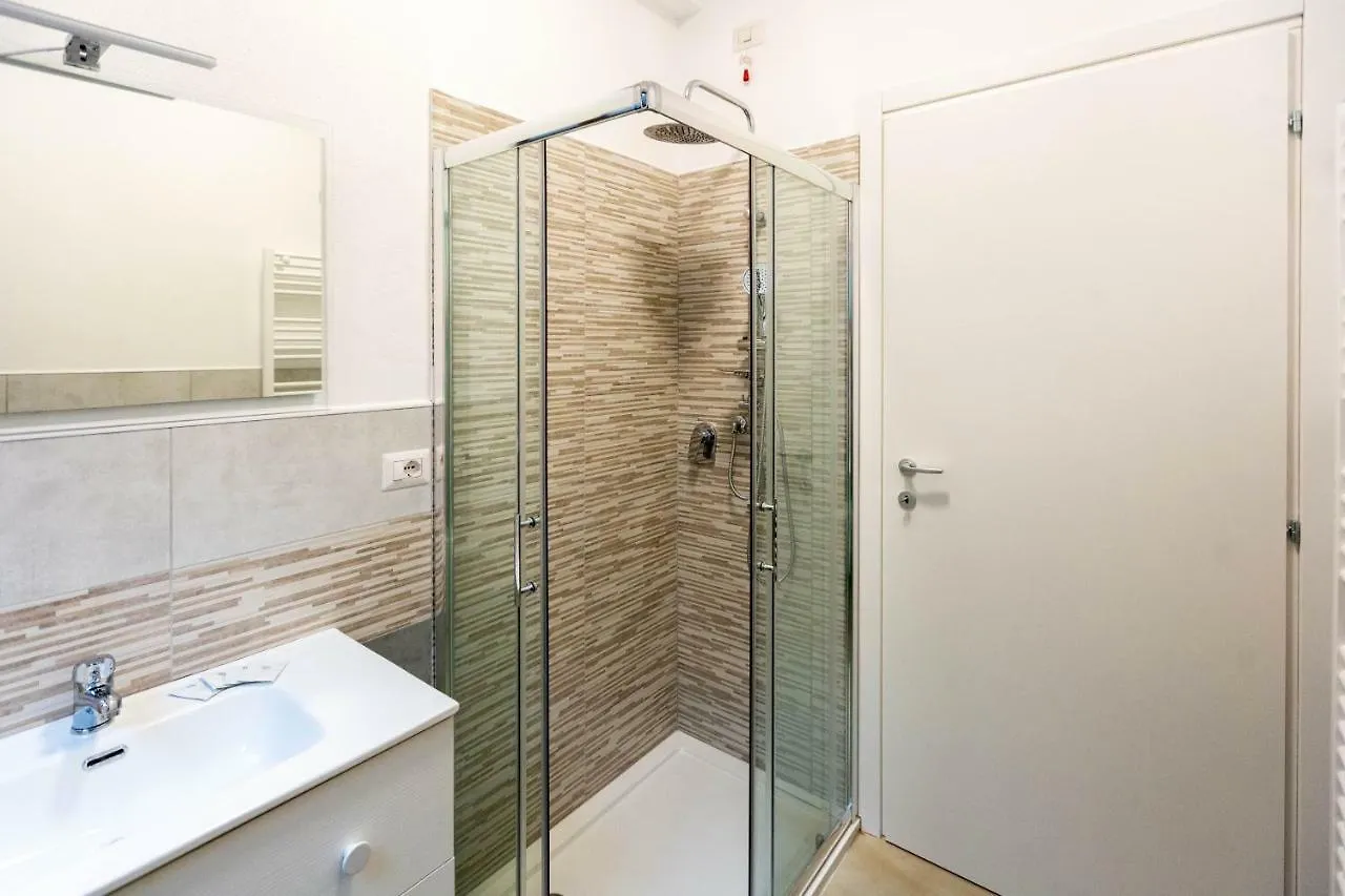 Apartment Paruta 65 Milano Italia