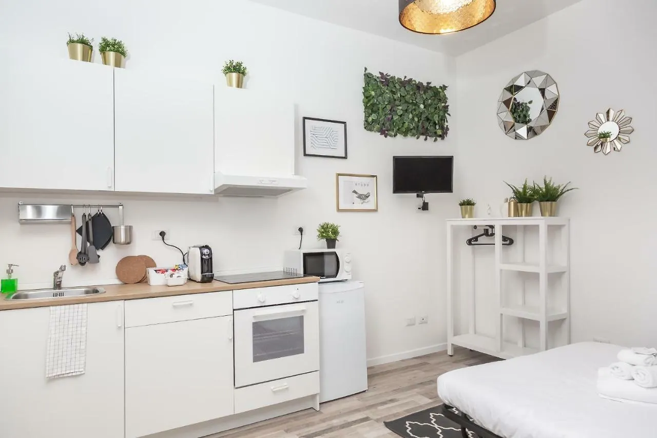 Apartment Paruta 65 Milano