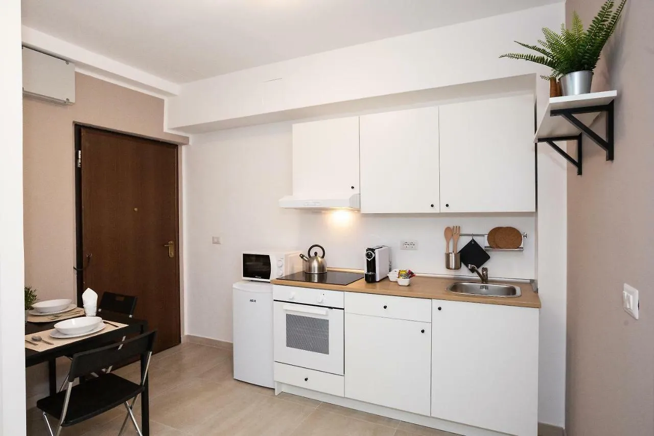 Apartment Paruta 65 Milano
