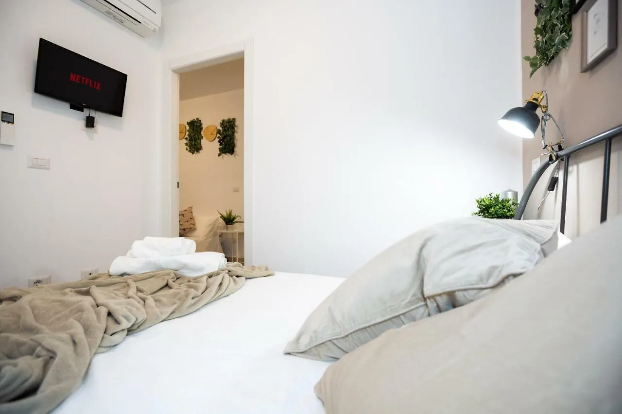 Apartment Paruta 65 Milano