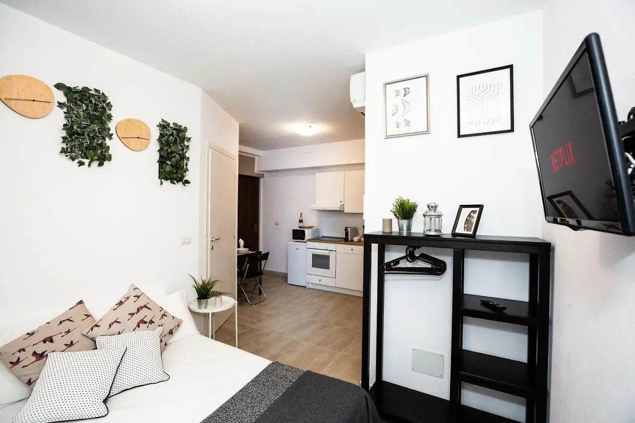 Apartment Paruta 65 Milano